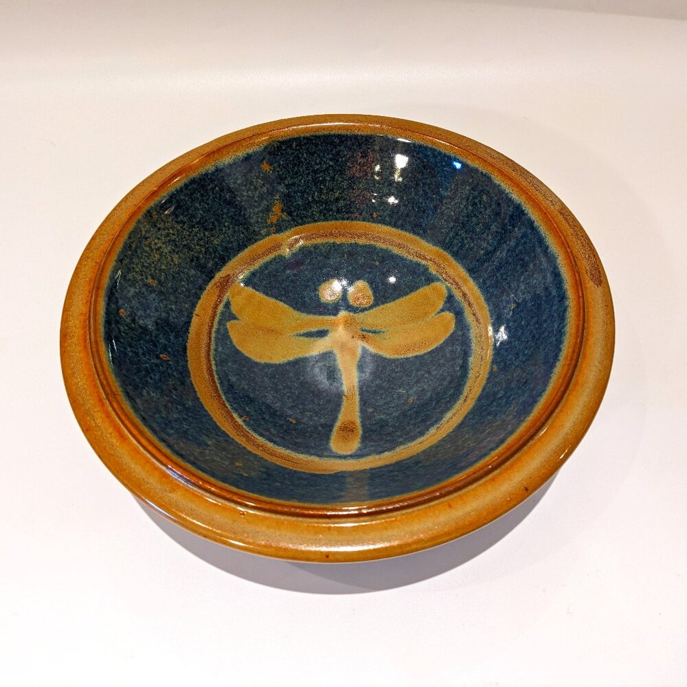 Vintage 1970s Stoneware Pottery Bowl – Dragonfly – Boho Cottagecore MCM Nature